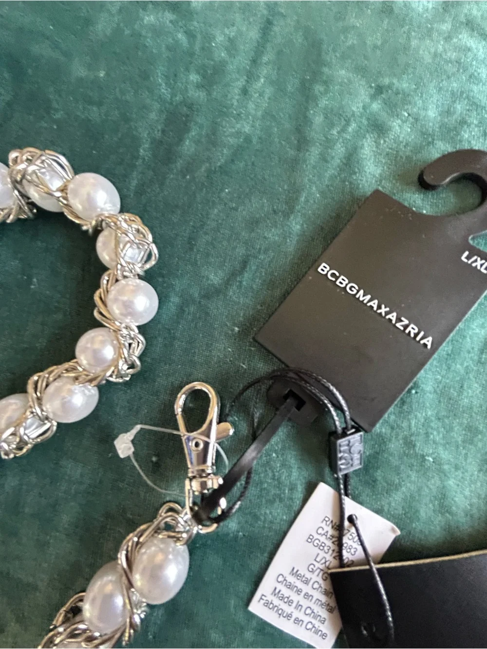 BCBG belt Pearl-Embellished Silver Chain Belt - Picture 3 of 5